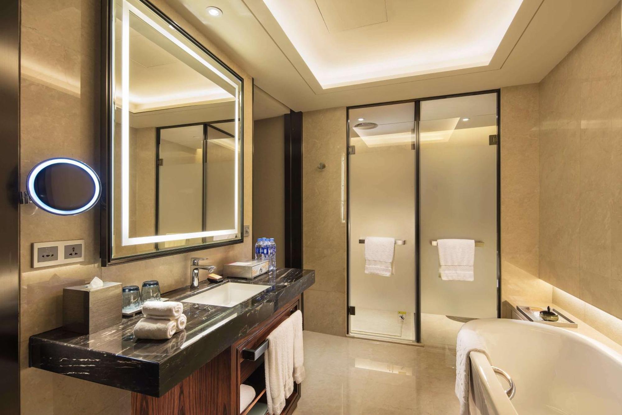 Doubletree By Hilton Hotel Anshun Εξωτερικό φωτογραφία