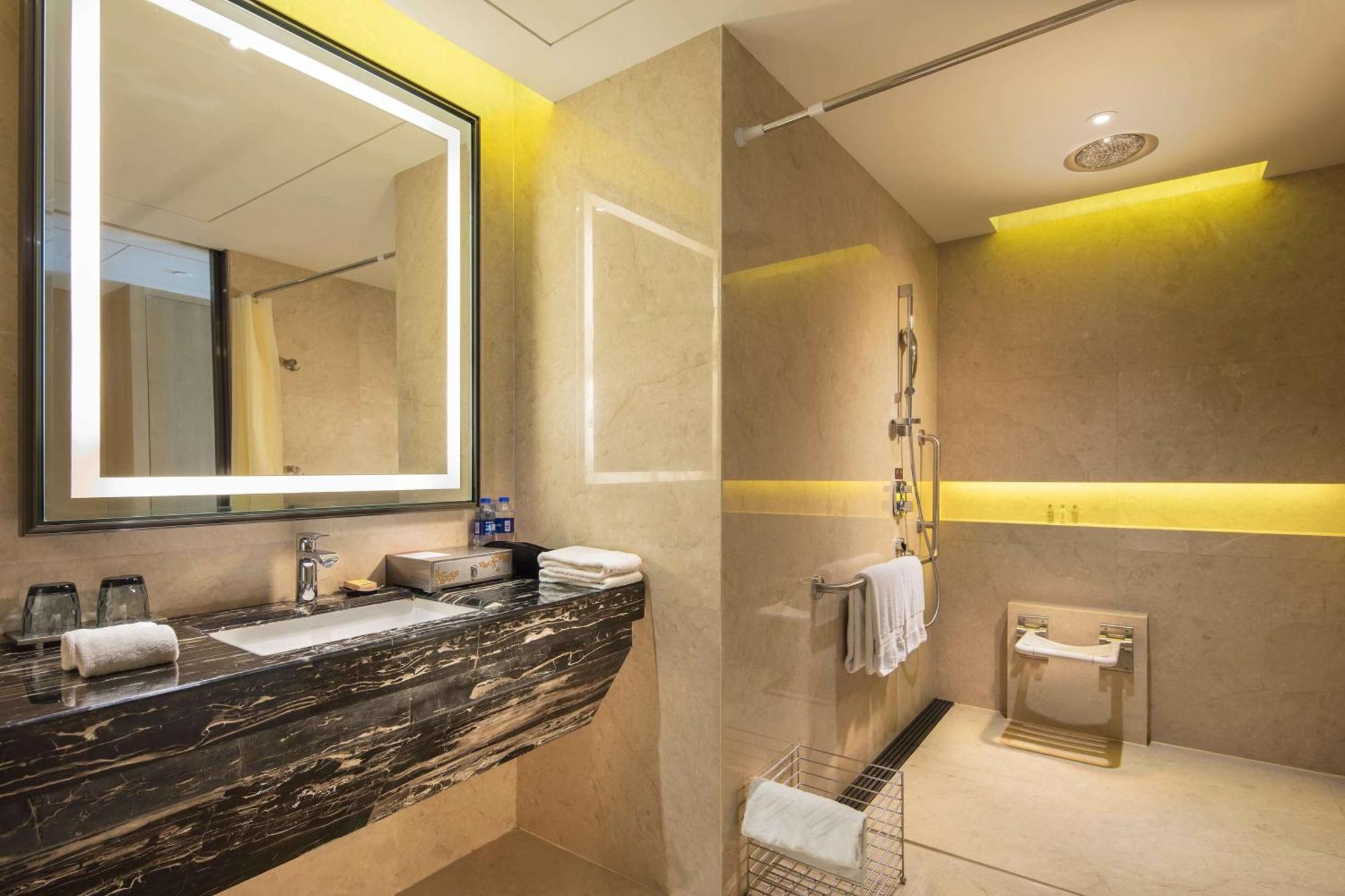 Doubletree By Hilton Hotel Anshun Εξωτερικό φωτογραφία